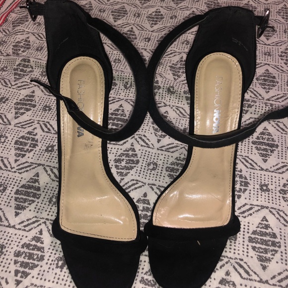 Black Heels Worn Once - Picture 3 of 4